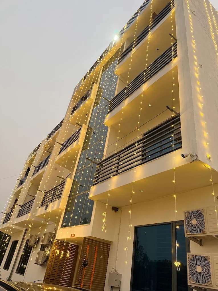 Clanza Inn Campus 3 3