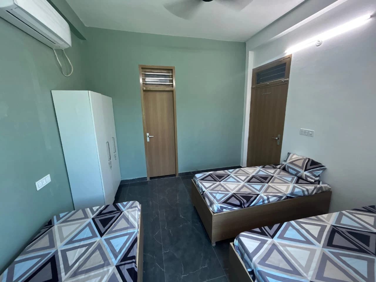 Clanza Inn Campus 3 8